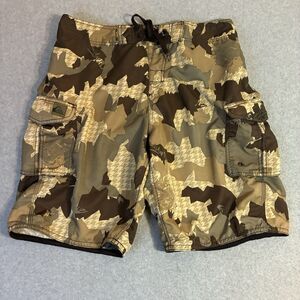 Men’s Quiksilver Board Shorts Size 32 Camo Surf Swim Cargo Pocket